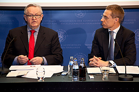 Ahrtisaaridagarna består av tre delar, berättade president Martti Ahtisaari och utrikesministeri Alexander Stubb. Foto: Eero Kuosmanen.