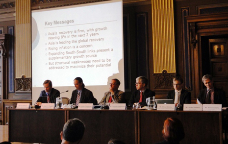 Asian Development Outlook 2011 -esittely. Kuva: Outi Einola-Head