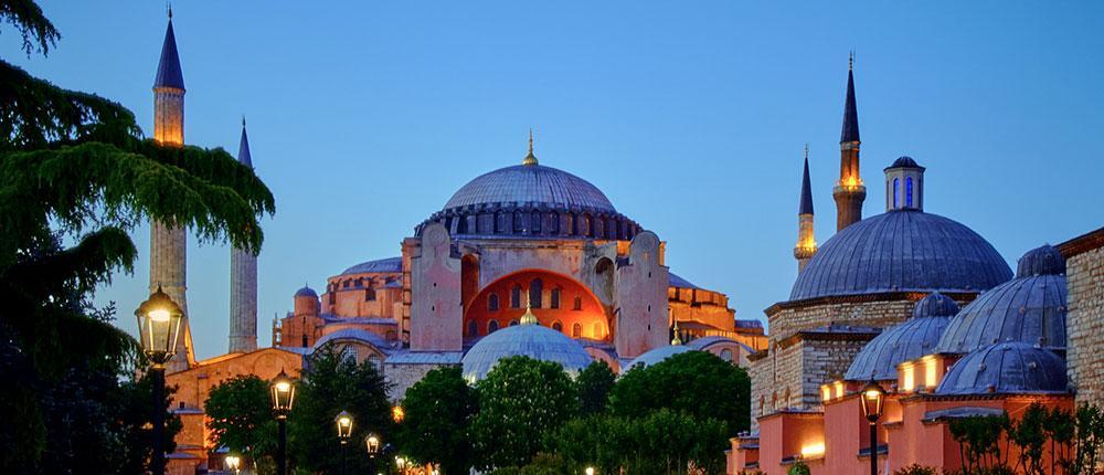 Hagia Sophia. Kuva: Pedro Szekely, Flickr.com, cc by-sa/2.0
