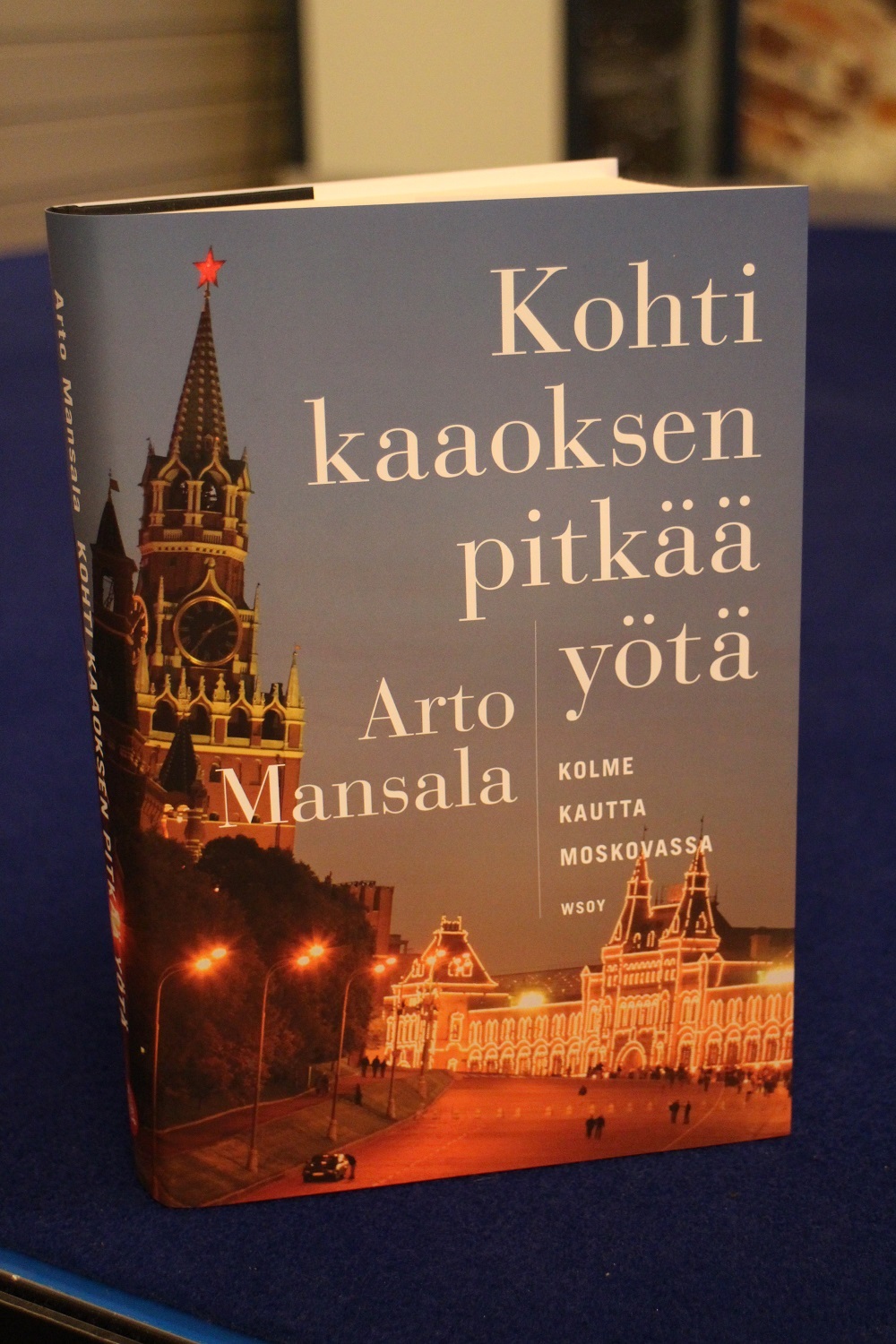 Kohti kaaoksen pitkää yötä