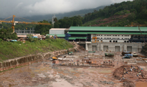 Nam Theun 2 -vesivoimalan työmaa, Laos. Kuva: Marja-Leena Kultanen