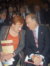 Tasavallan presidentti Tarja Halonen ja Portugalin entinen päämies Jorge Sampaio ovat molemmat mukana Sivilisaatioiden allianssissa. Kuva: Heidi Rautionmaa.