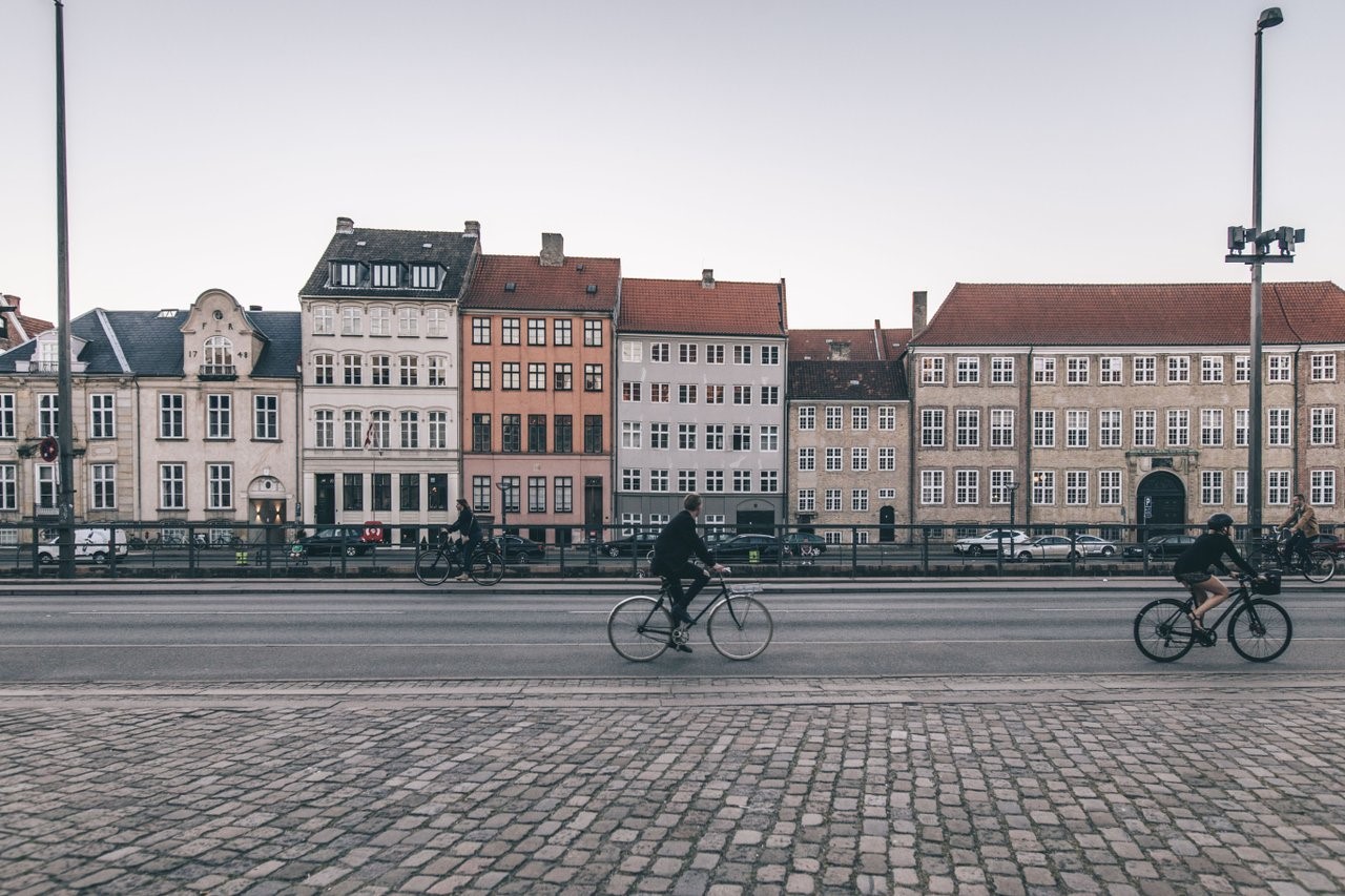 Pyöräilijöitä Kööpenhaminan keskustassa. Kuva: Visit Copenhagen