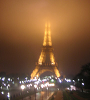 Eiffeltorni sumussa
