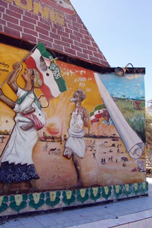 Somalimaan vapautta kuvaavia seinämaalauksia Hargeisassa, kuva: CharlesFred, flickr.com