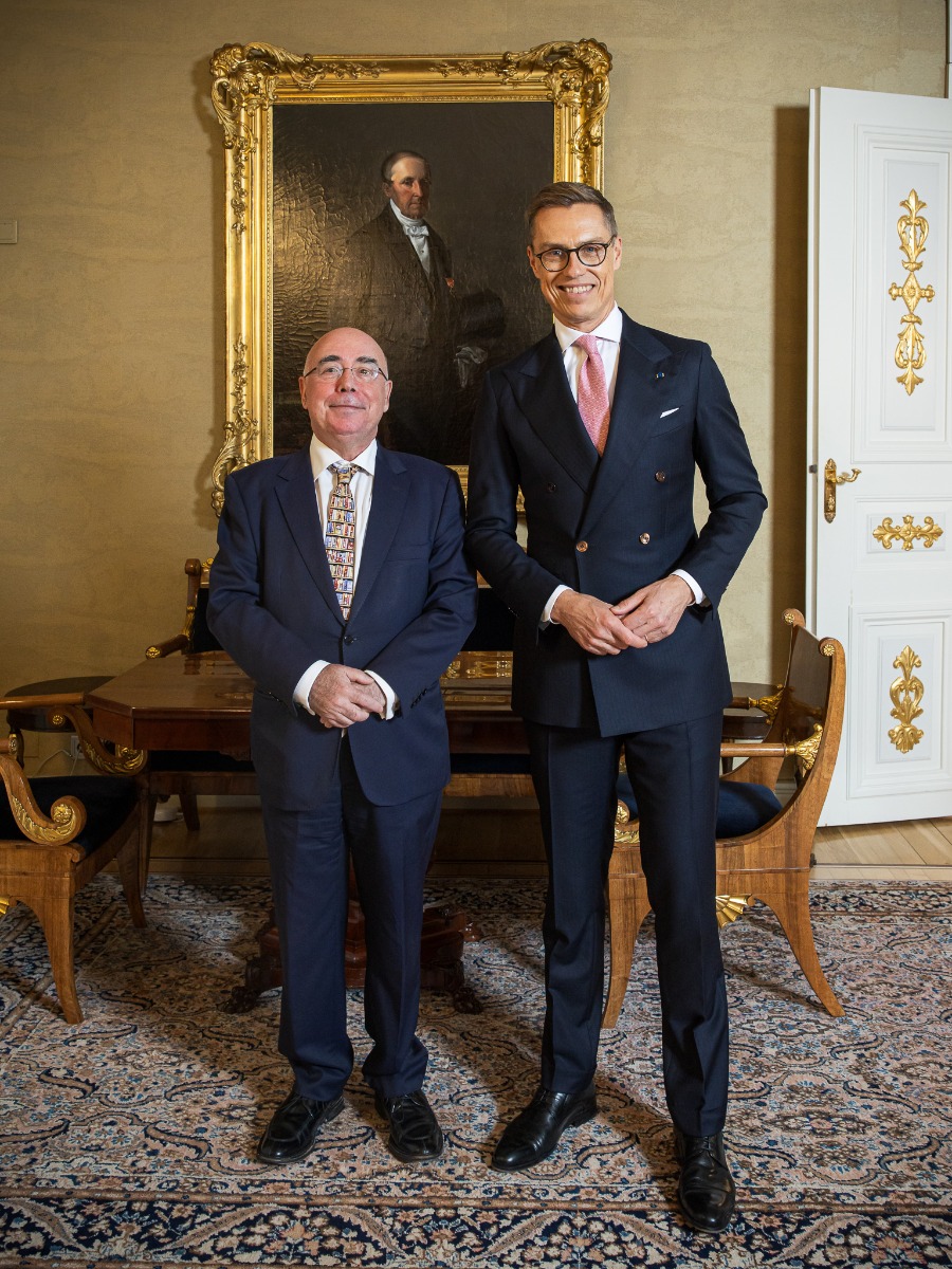 The new Ambassador of Spain, Mr. Manuel Montobbio de Balanzó and the President of the Republic of Finland Alexander Stubb. Photo: Matti Porre/Office of the President of the Republic of Finland